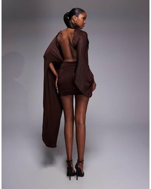 Oh Polly Vestito Corto Drappeggiato Cioccolato Con Parte Superiore A Mantella - Marrone