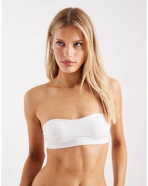 Cotton On – nahtloser, trägerloser, gepolsterter bh - Weiß
