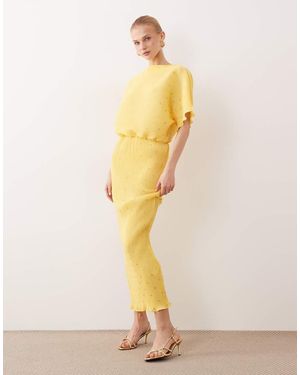 Never Fully Dressed Tilly Off Shoulder Plisse Maxi Dress - Yellow