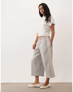 ASOS Jorts De Sudadera Jaspeados Con Raya Lateral En - Neutro