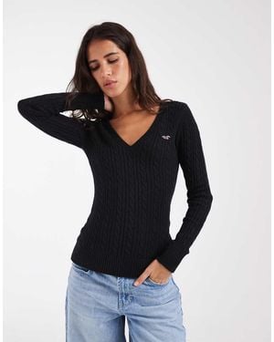 Hollister Fitted Cable Knit V-neck Jumper - Blue