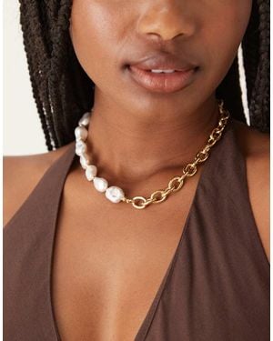 ASOS Premium 14K Vergulde Ketting Met Imitatie Zoetwaterparels - Bruin