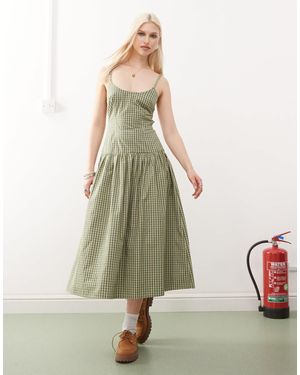 Collusion Scoop Neck Drop Waist Maxi Dress - Green