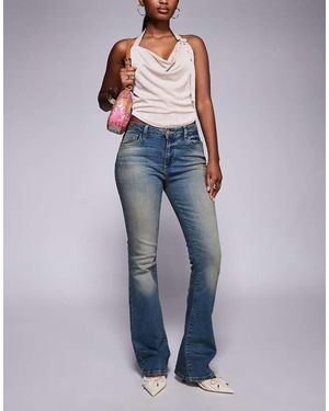 River Island Vaqueros De Corte Bootcut Con Lavado Azul Medio De