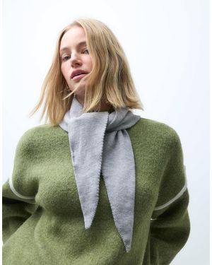 Pieces Small Triangle Knitted Scarf - Green