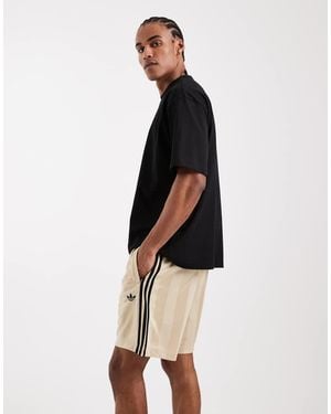 adidas Originals 3-Stripes Loose Engineered Shorts - Natural