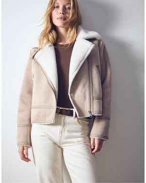 Stradivarius – wildlederimitat-bikerjacke - Weiß