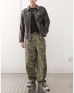 Reclaimed Vintage Wide Leg baggy Camo Print Jeans - Green
