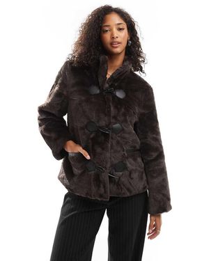 Vero Moda Faux Fur Jacket With toggle Fastening - Black