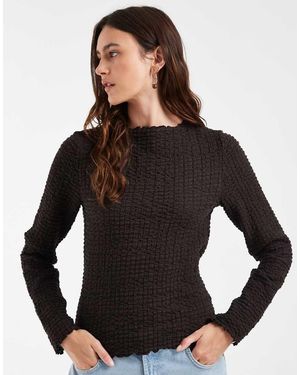 Vero Moda Top Texturizado De Manga Larga Con Acabado Ondulado En Marrón Chocolate - Negro