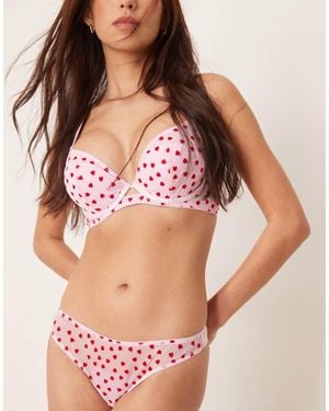 New Look Flock Heart Embroidery Thong - Pink