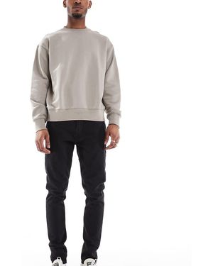 Don't Think Twice Vaqueros Capri Lavado Rígidos De Corte Tapered De Dtt Tall - Gris