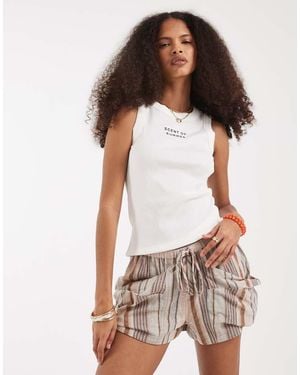 Vero Moda Scent Of Summer Embroidered Graphic Rib Vest - Brown