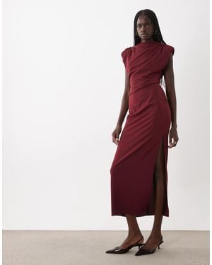 ASOS Maxikleid mit schulterpolstern und taillenfalten - Rot