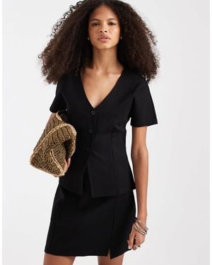 Pieces Short Sleeve Structured Jersey Vest - Black