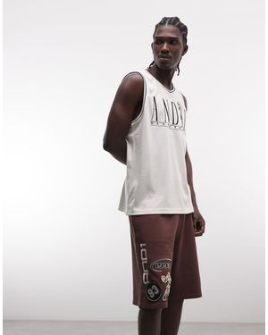 AND1 On Court Basketball Logo Jersey Jorts - White