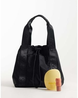4505 Woven Adjustable Drawstring Bucket Bag With External Pocket - Black