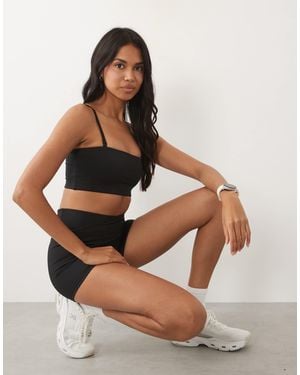4505 Active Light Support Bandeau Sports Bra With Removable Straps - Black