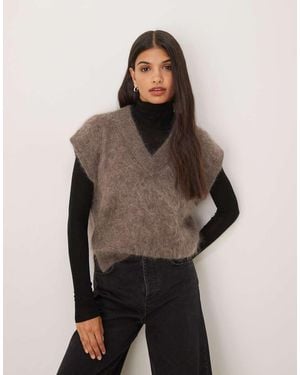 ASOS Spencer Van Mohair Mix Met V-Hals - Bruin
