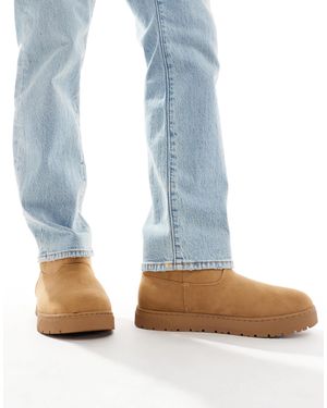 Pull&Bear Fur Lined Faux Suede Boot - Blue