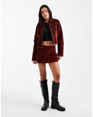 Collusion Geflockte Mini Rok Van Denim Met Contrastnaden - Rood