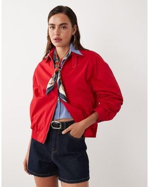 Mango Starring Hailey Bieber - Rood