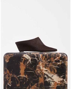 Dolce Vita Mules Con Punta Cuadrada Y Cuña En Pelo De Poni Marrón