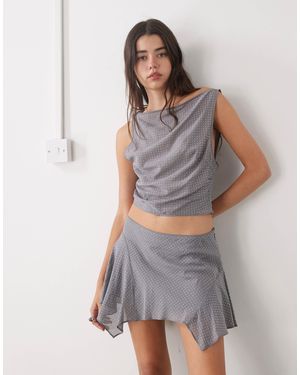 Monki Mini-jupe d'ensemble virevoltante et ornée - Blanc