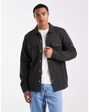 Threadbare Chaqueta Estilo Camisa Con Botones Y Bolsillos Delanteros De - Negro
