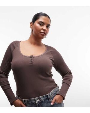 Noisy May Long Sleeve Henley T-Shirt With Lace Neckline - Brown
