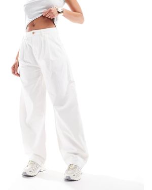 ASOS Pleated Barrel Leg Trouser - White