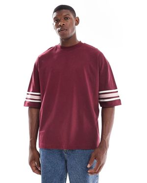 ASOS T-Shirt Oversize A Maniche Corte Bordeaux Con Dettagli A Contrasto - Rosso