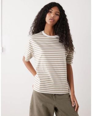 Monki Oversized Boxy T-shirt - White