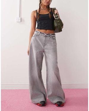 Monki Giga Ultra Loose Fit Low Rise Jeans - Grey