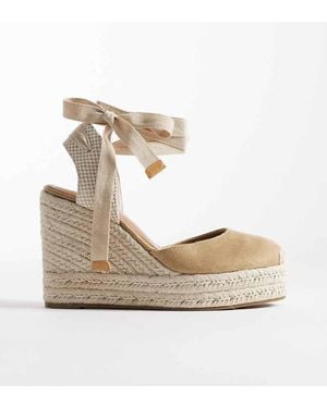 ASOS Wide Fit Tyra Closed Toe Wedges - Metallic