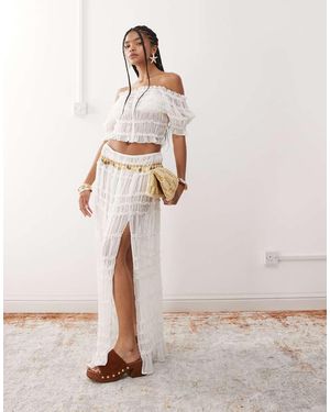 Miss Selfridge Falda Playera Larga Fruncida De Tejido Transparente De -Blanco - Rosa