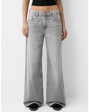 Bershka – jeans - Grau
