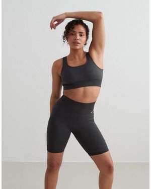Aim'n – gerippte, nahtlose shorts - Grau
