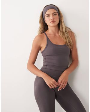 4505 Icon Yoga Cami With Inner Bra And Adjustable Straps - Gray