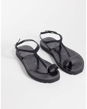 ASOS Filomena Premium Whipstitch Skinny Toe Loop Sandal - Metallic