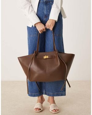 Gina Tricot Faux Leather Medium Tote Bag With Strap And Clutch Detail - Blue