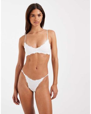Free People Intimately Fp Charlie Tanga Micro En Marfil - Blanco