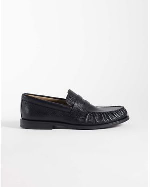Calvin Klein Essentieller leder-loafer mit narbenstruktur - Schwarz