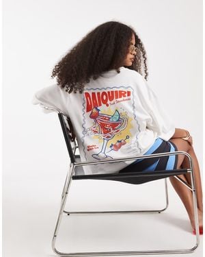 Vero Moda Oversized T-shirt With Daiquiri Graphic - White