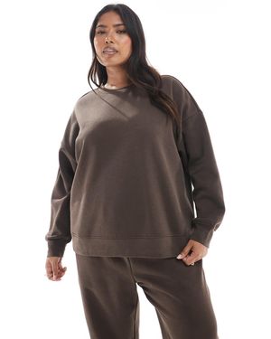 Pieces Plus Pieces curve petite - sweat oversize d'ensemble - marron chocolat