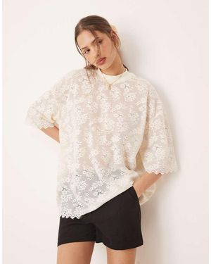Vila Lace Oversized Boyfriend Fit T-Shirt - Natural