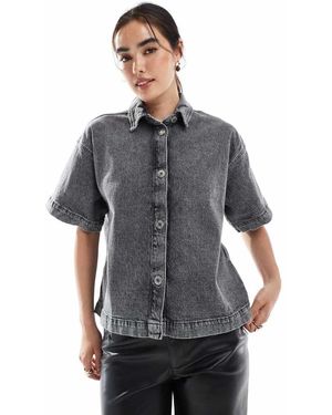 Vero Moda Recht Denim Overhemd Met Korte Mouwen - Grijs