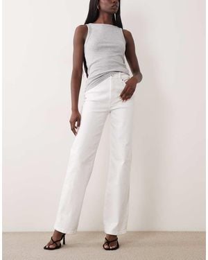 GOOD AMERICAN Good True Straight Jeans - Natural