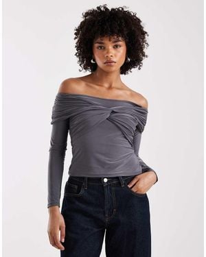 Collusion Heavy Weight Off Shoulder Twist Top - Grey