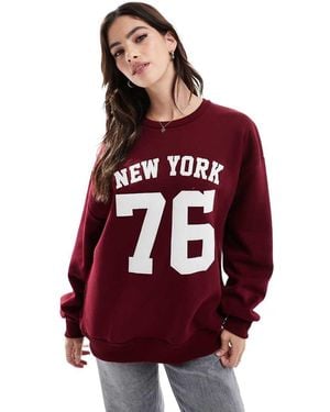 Stradivarius Ny Slogan Sweatshirt - Red